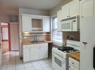 3738 W Irving Park Rd, Chicago, IL 60618