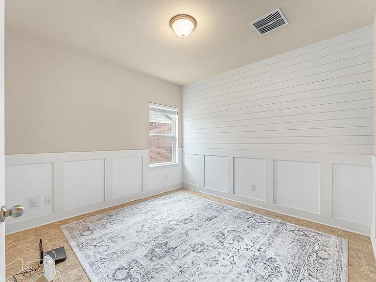 9974 Stone Creek Ln — Photo 30