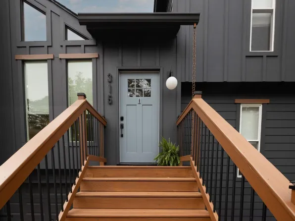 315 McKees Rock Ln, Lawrenceville, GA 30044