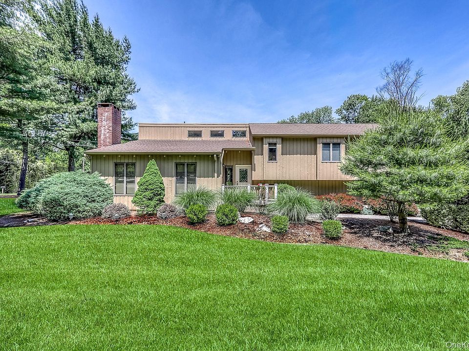 1st image of 15 Caroll Drive