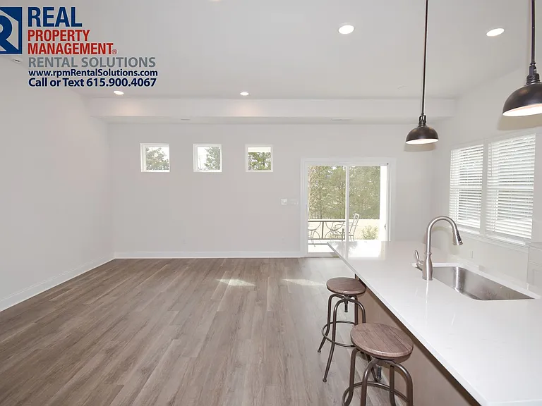 2607 Eldin Creek Dr — Photo 6