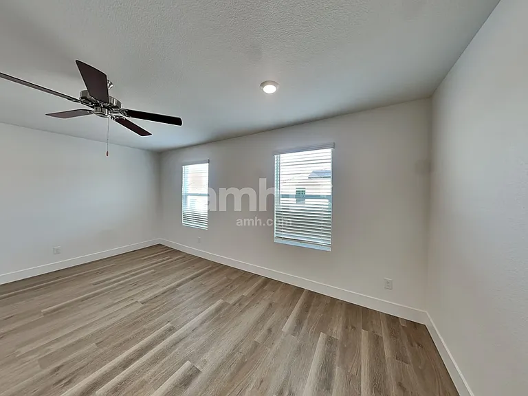 5826 Iron Islands St — Photo 9