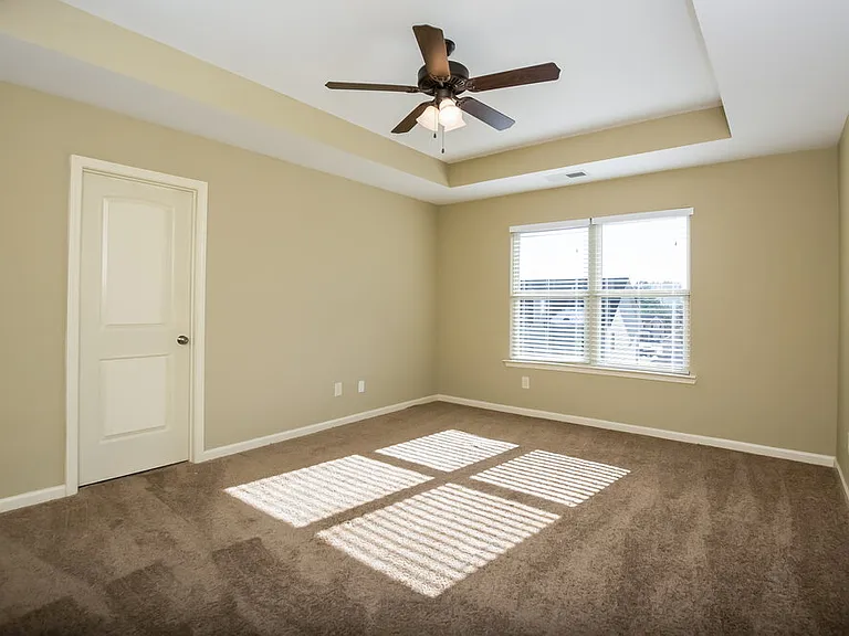 71 Hamilton Blvd NW — Photo 8