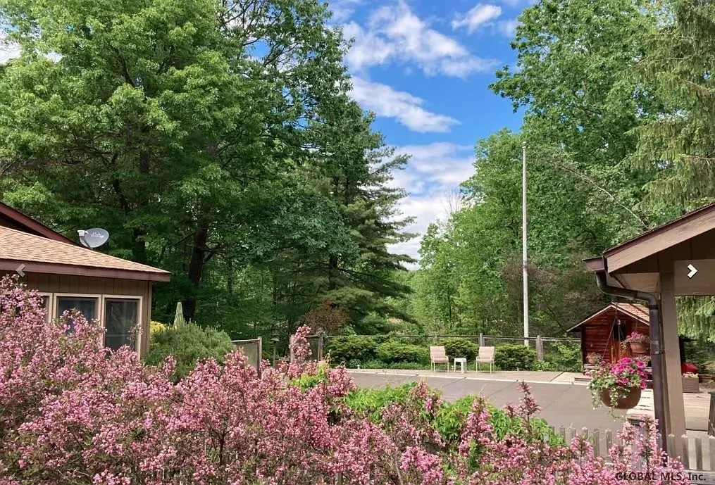 3 bed, 2000 sqft, $5,000 — Photo 4