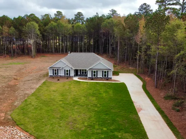 117 Brothers Ct, Barnesville, GA 30204