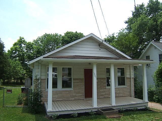 1st image of 1361 Rose Ave SE