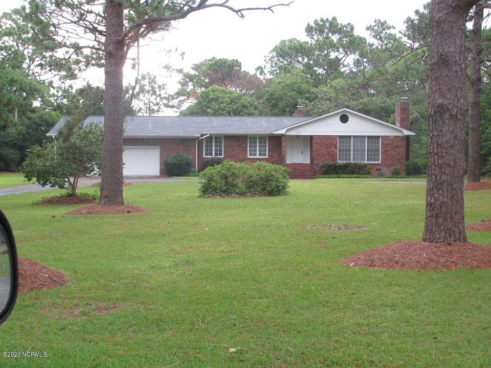 1st image of 107 Gemini Dr