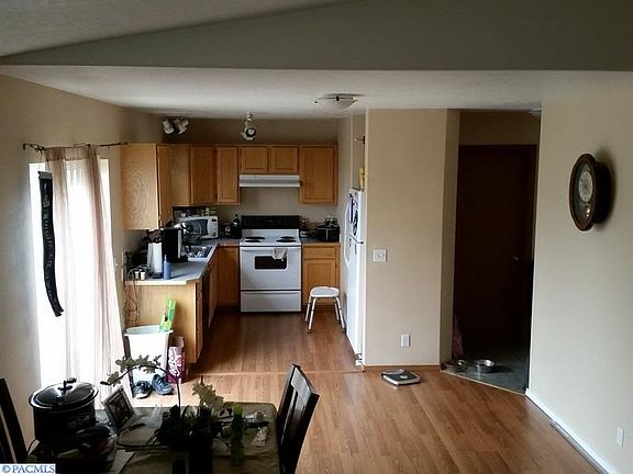 5th image of 1805 NW Arcadia Dr