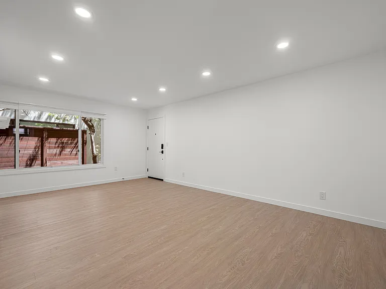 4114 Baldwin Ave #2 — Photo 9