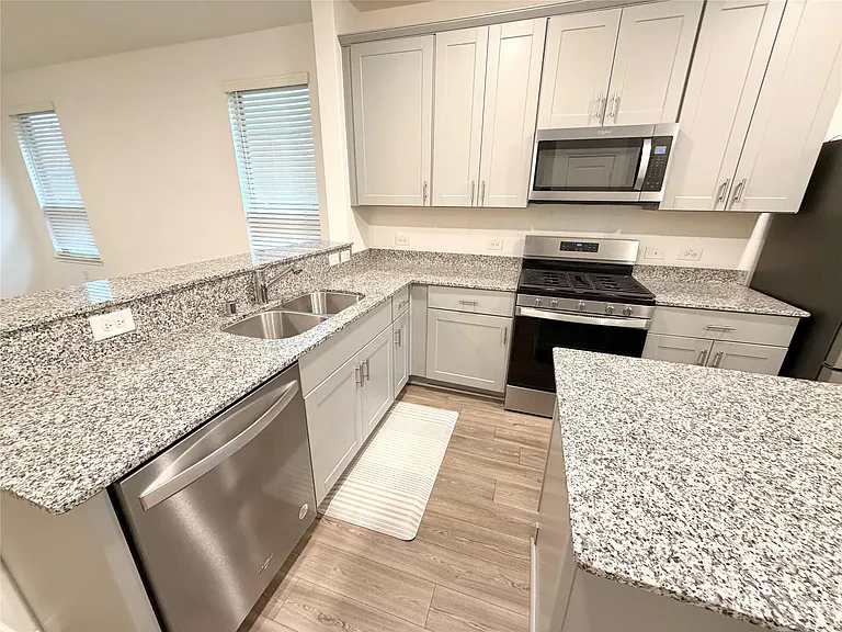 1348 Bright Hill Dr — Photo 10