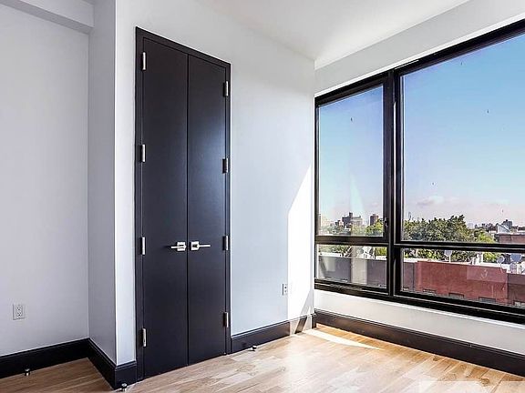 3rd image of 1134 Fulton St APT 9F