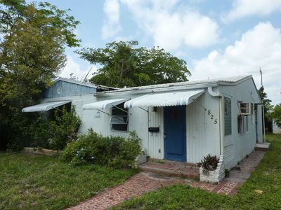 825 NE 17th Way, Fort Lauderdale, FL, 33304