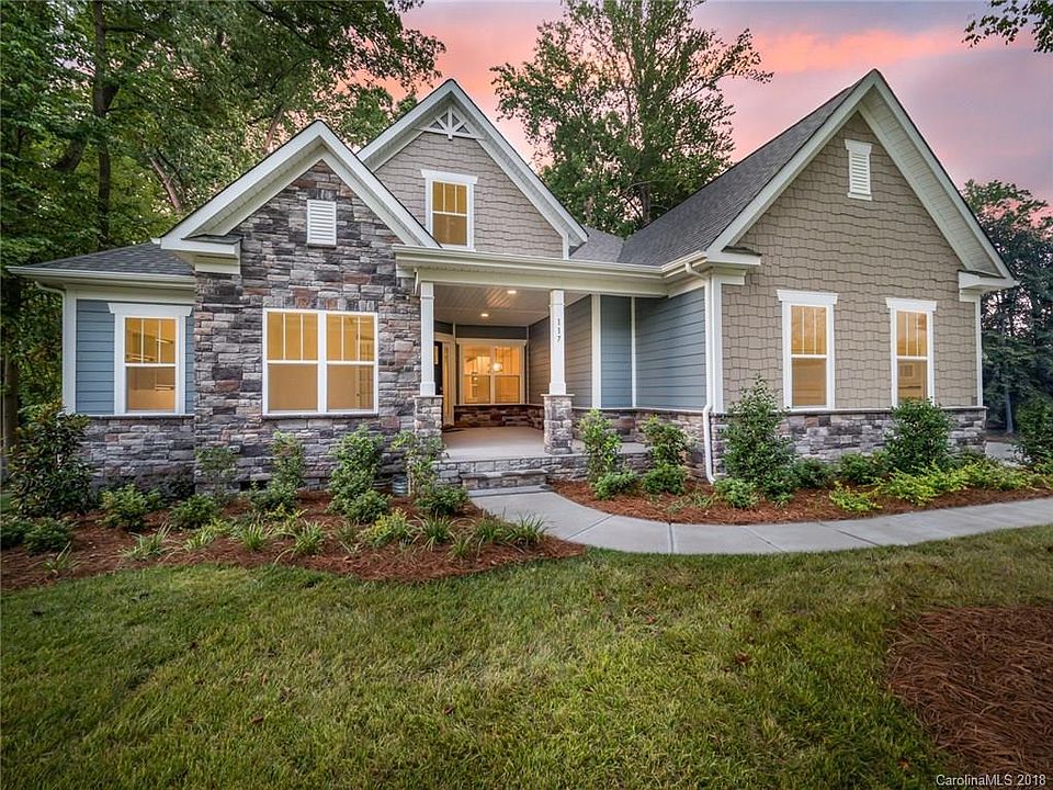 1st image of 117 Shimmer Lake Ln