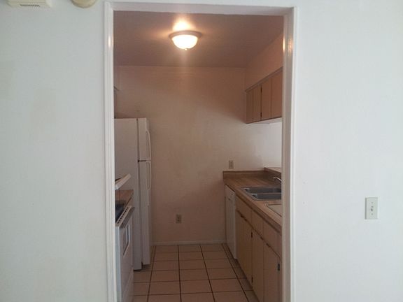 5th image of 4309 Shadberry Dr