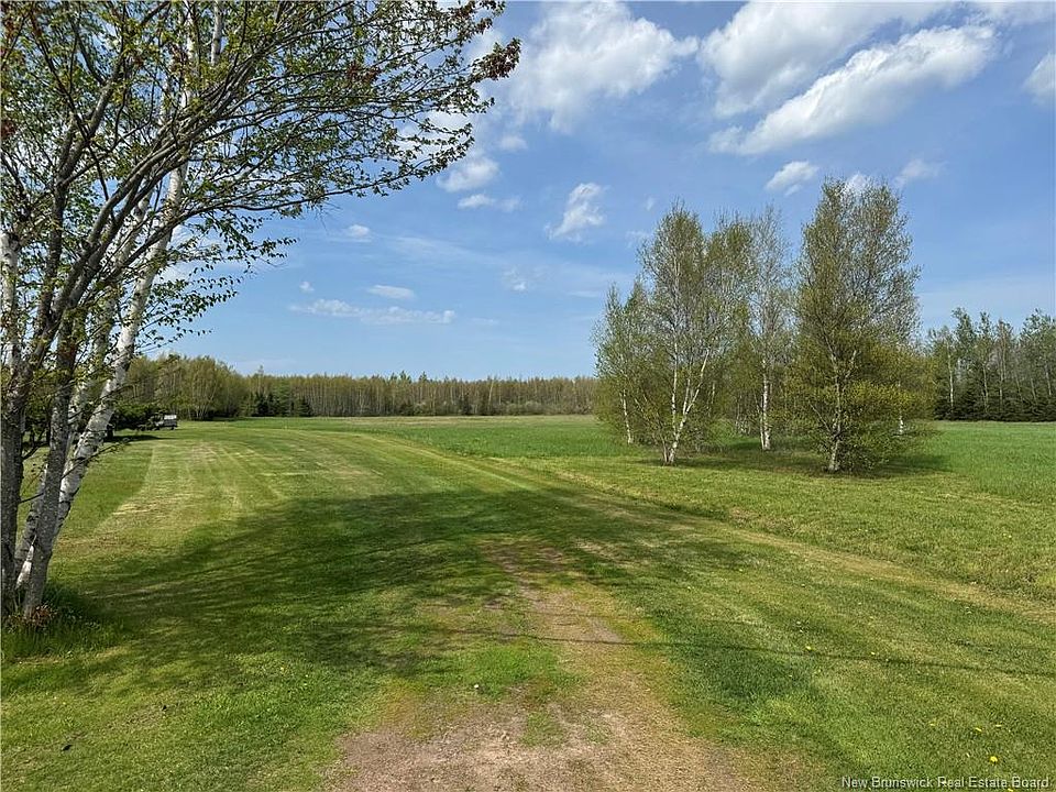 1st image of LOT Cormier Village Rd