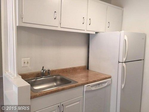5th image of 4919 Americana Dr #4919C