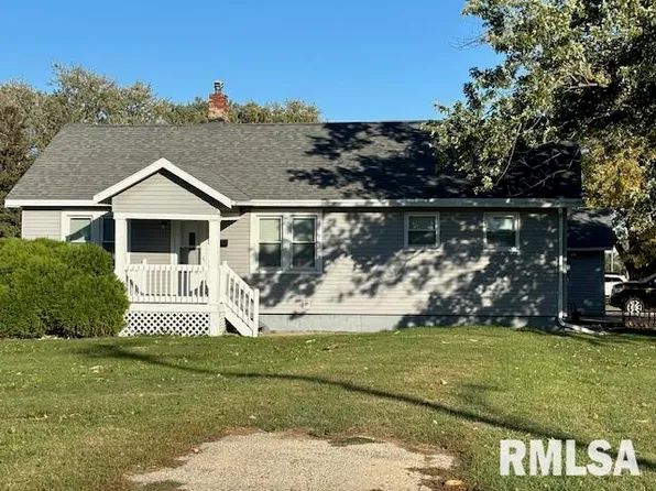 548 Edwards St, Kewanee, IL 61443