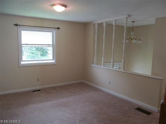 2nd image of 363 Washington Cir