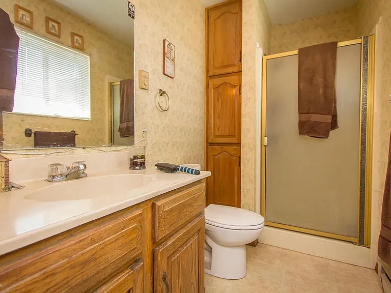 2841 N Superstition Ln — Photo 3