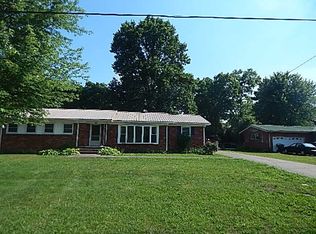 915 Elliott Dr, Murfreesboro, TN 37129