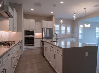 21832 N 32nd Pl, Phoenix, AZ 85050