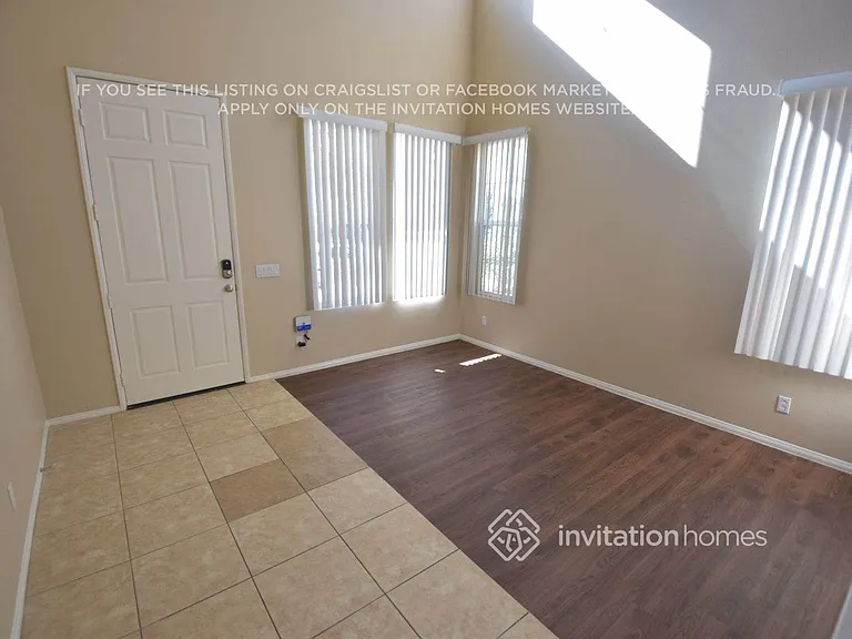3890 Bluff St — Photo 2