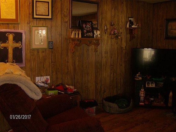 4th image of 1310 Slay St