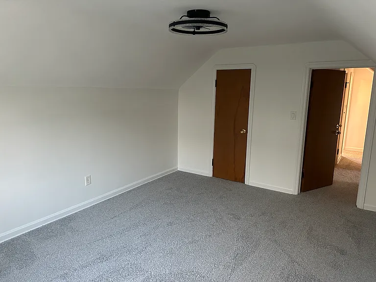 17425 Dartmouth Ave — Photo 8