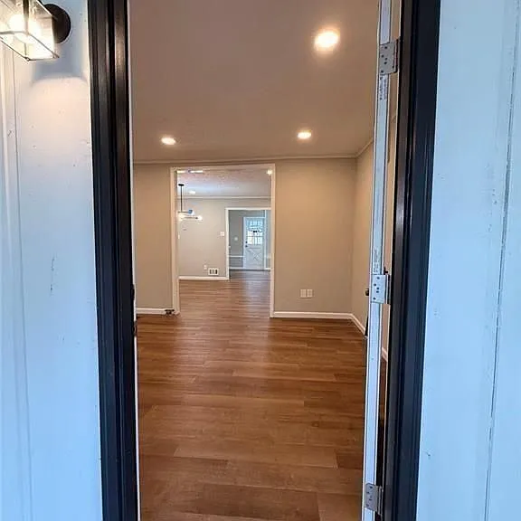 1055 Pinecrest Dr — Photo 11
