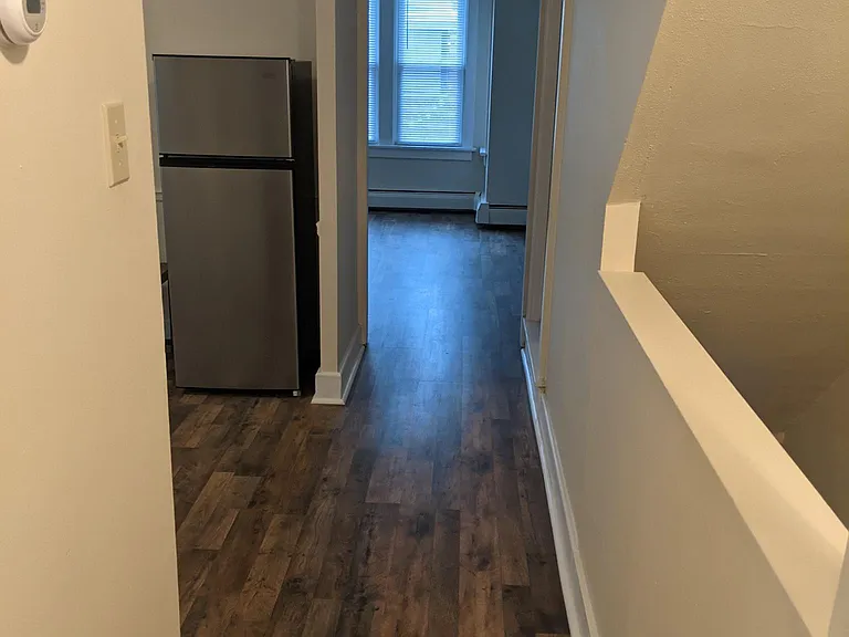 2419 Walnut St #2 — Photo 5