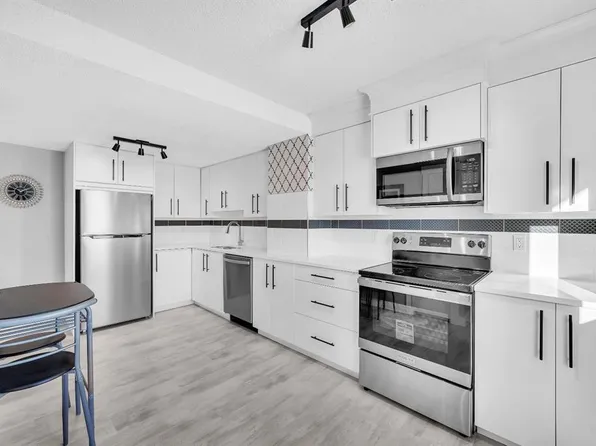 6440 E 4th St NW #116, Calgary, AB T2K 1B8