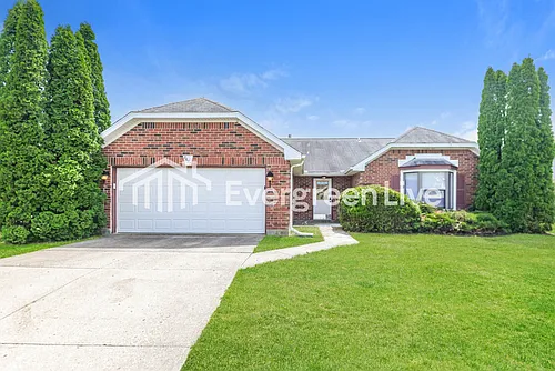 8688 Deer Hollow Dr Photo 1