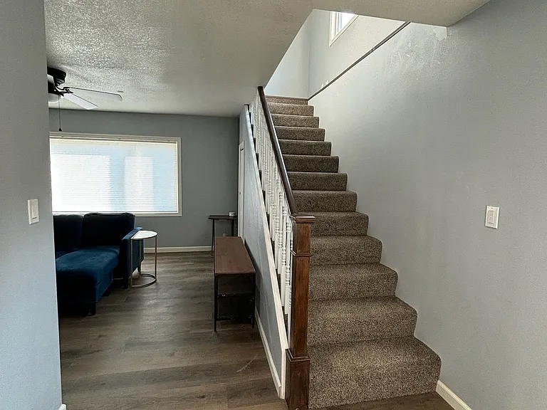 1111 NW 32nd St #6 — Photo 12
