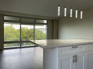 1515 Nuuanu Ave APT 756, Honolulu, HI 96817