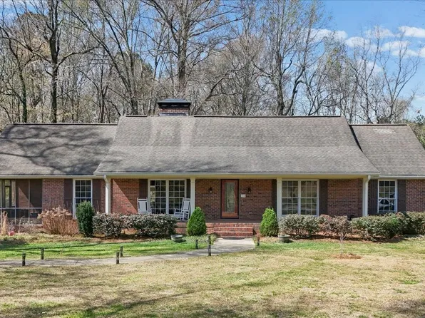 428 Horseshoe Cir, Rockmart, GA 30153