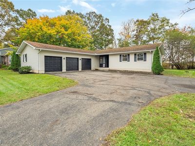 1149 Sturbridge Dr, Louisville, OH, 44641