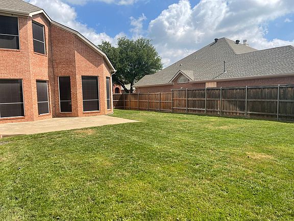 2nd image of 3512 Harlington Ln