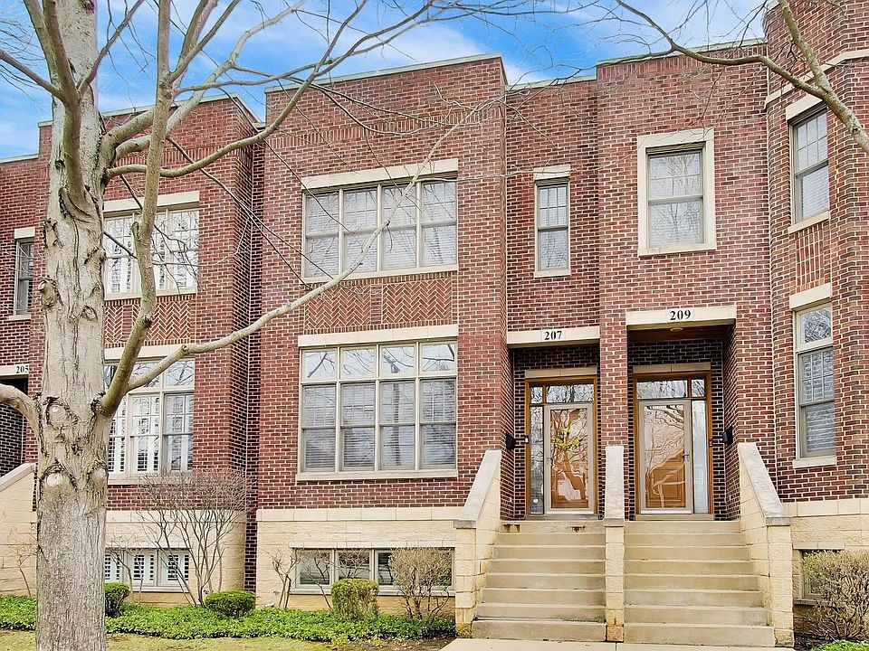 1st image of 207 S Evergreen Ave