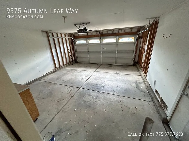 9575 Autumn Leaf Way — Photo 23