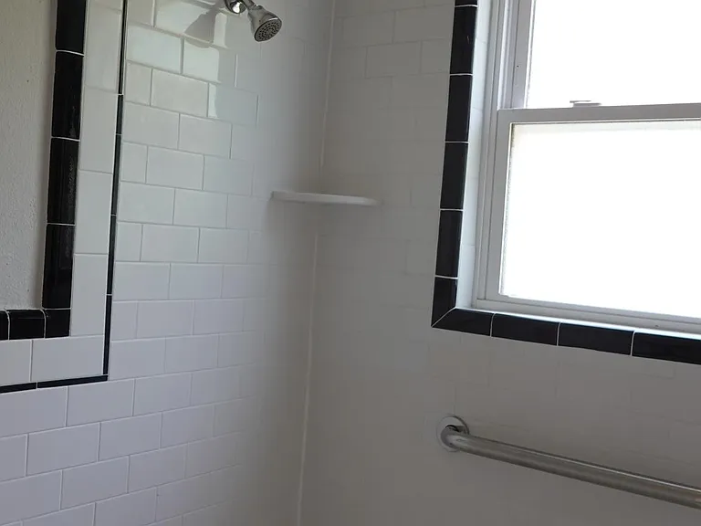 254 E Rosewood Ave #2 — Photo 19