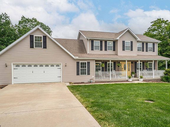 3rd image of 3143 Sylvan Dr