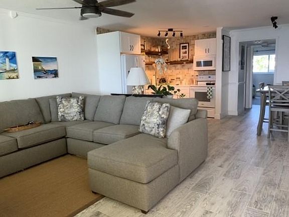 2nd image of 100 Shore Ct APT 105
