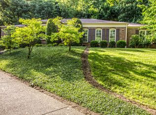 5816 Fredricksburg Dr, Nashville, TN 37215