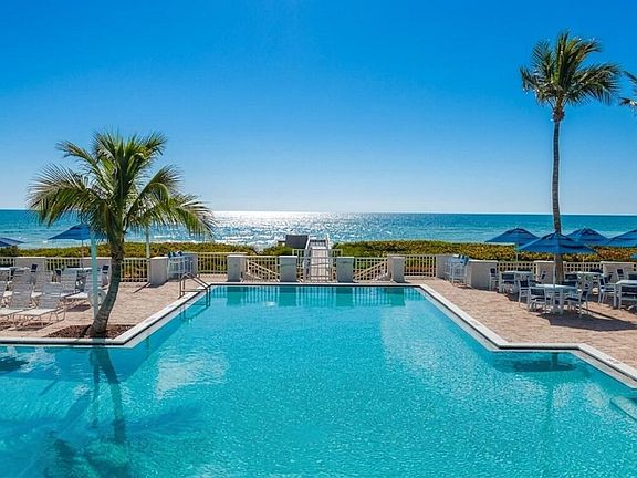 4th image of 4848 S Harbor Drive