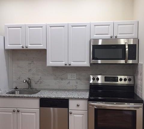 New Kitchen with LED Ceiling Lighting/Dimmer Throughout