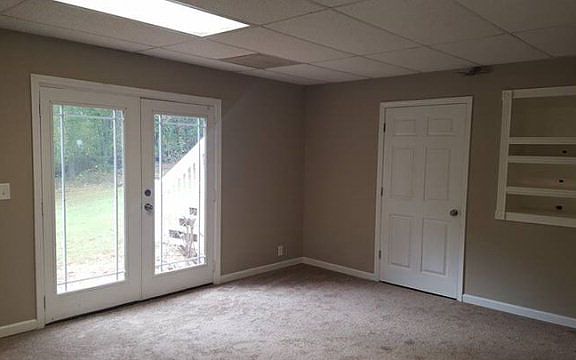 4th image of 1073 Eagles Nest Cir