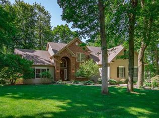 22114 Alpine Ridge Ct, South Bend, IN 46628