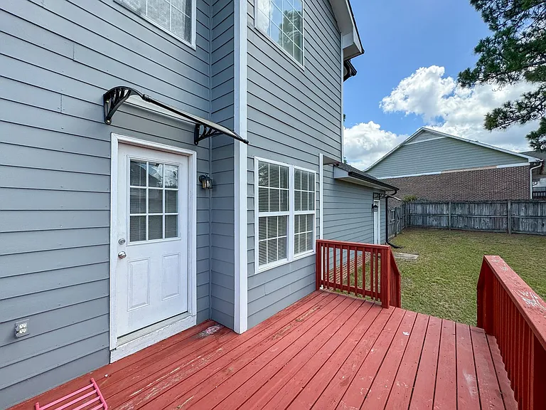 800 Connaly Dr — Photo 36