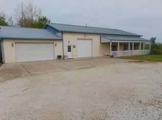 14014 State Highway 16, Fieldon, IL 62031