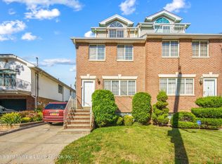 1480 Forest Hill Rd, Staten Island, NY 10314